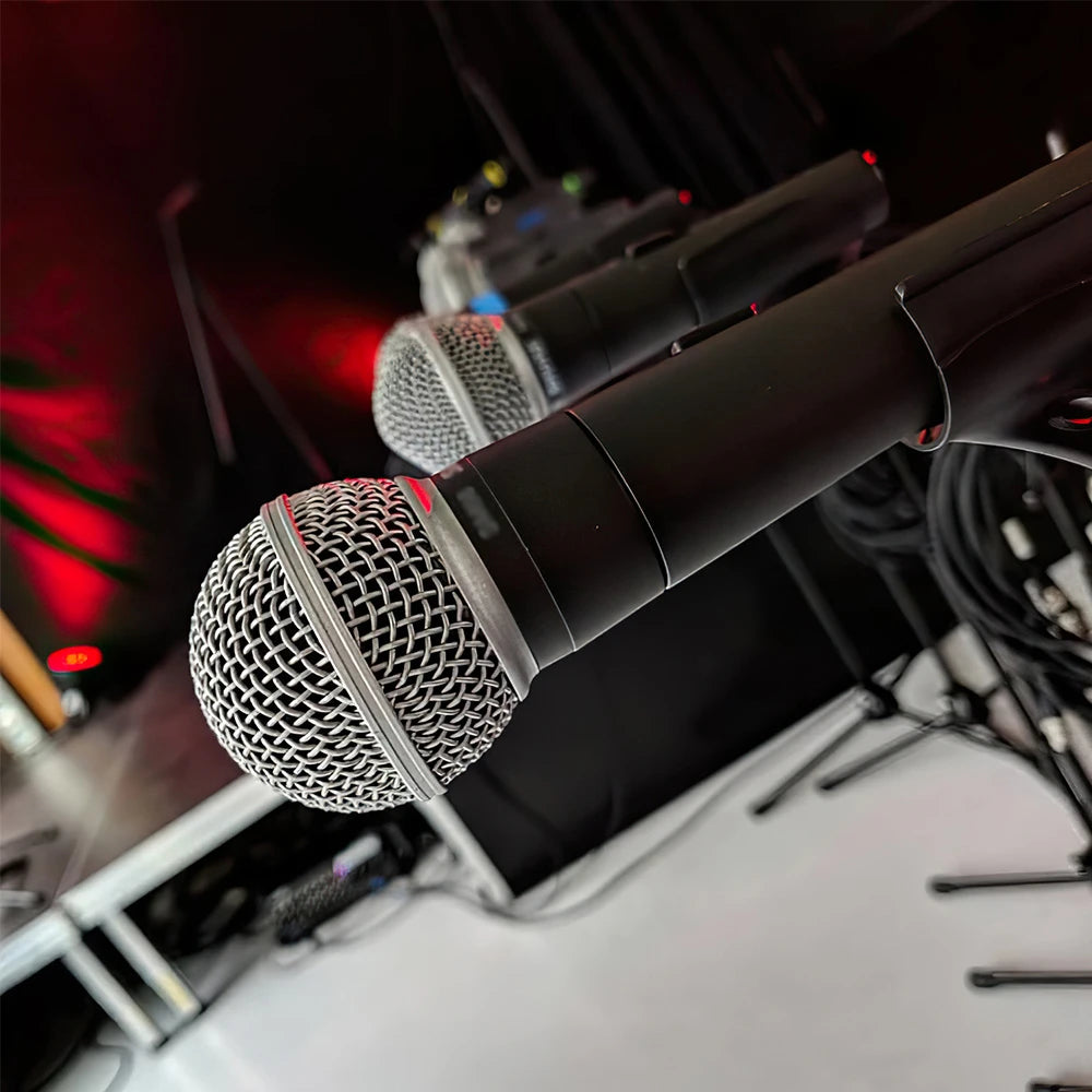 VIP 
 Handheld Microphone